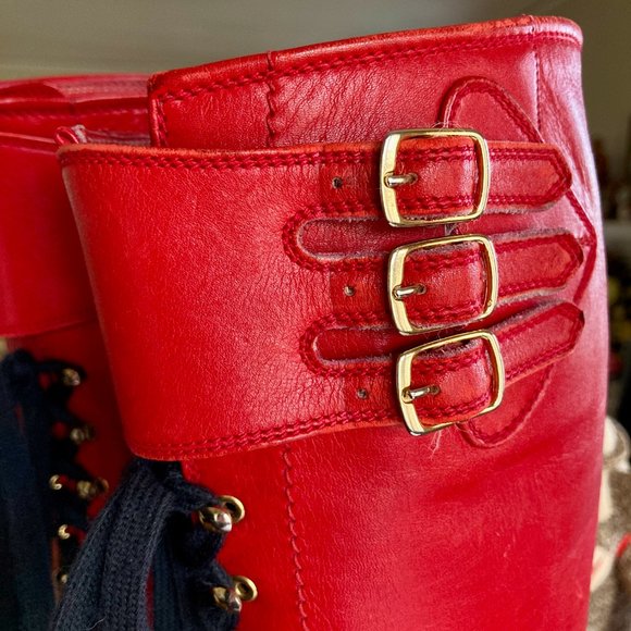 CHANEL One of a Kind A/W 1992 red leather lace up combat boots runway worn 38 - Picture 6 of 16